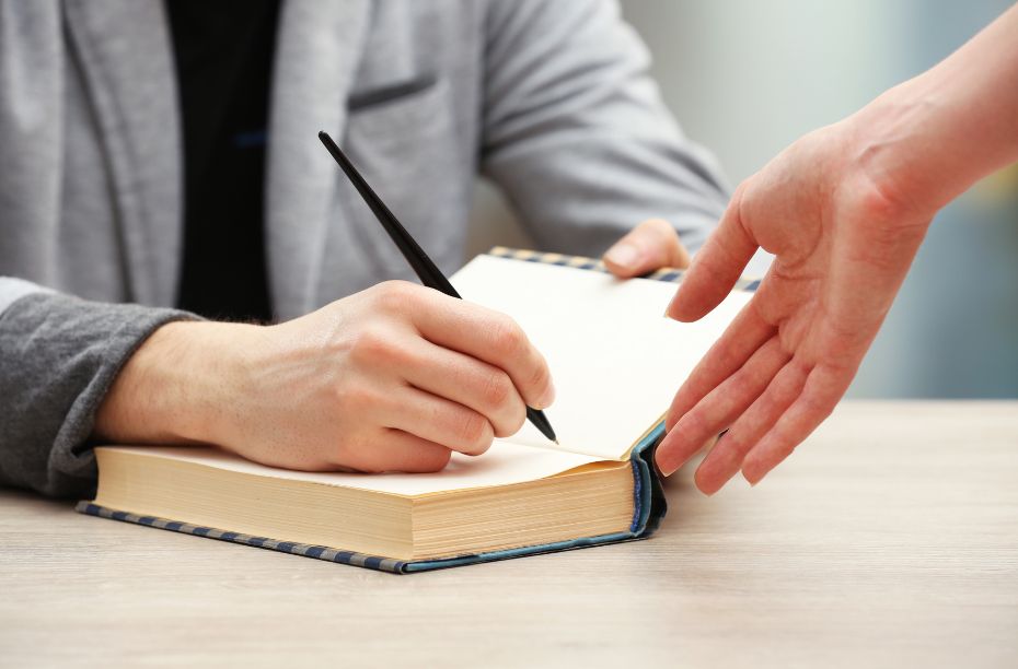 Boeken verkopen gesigneerd 